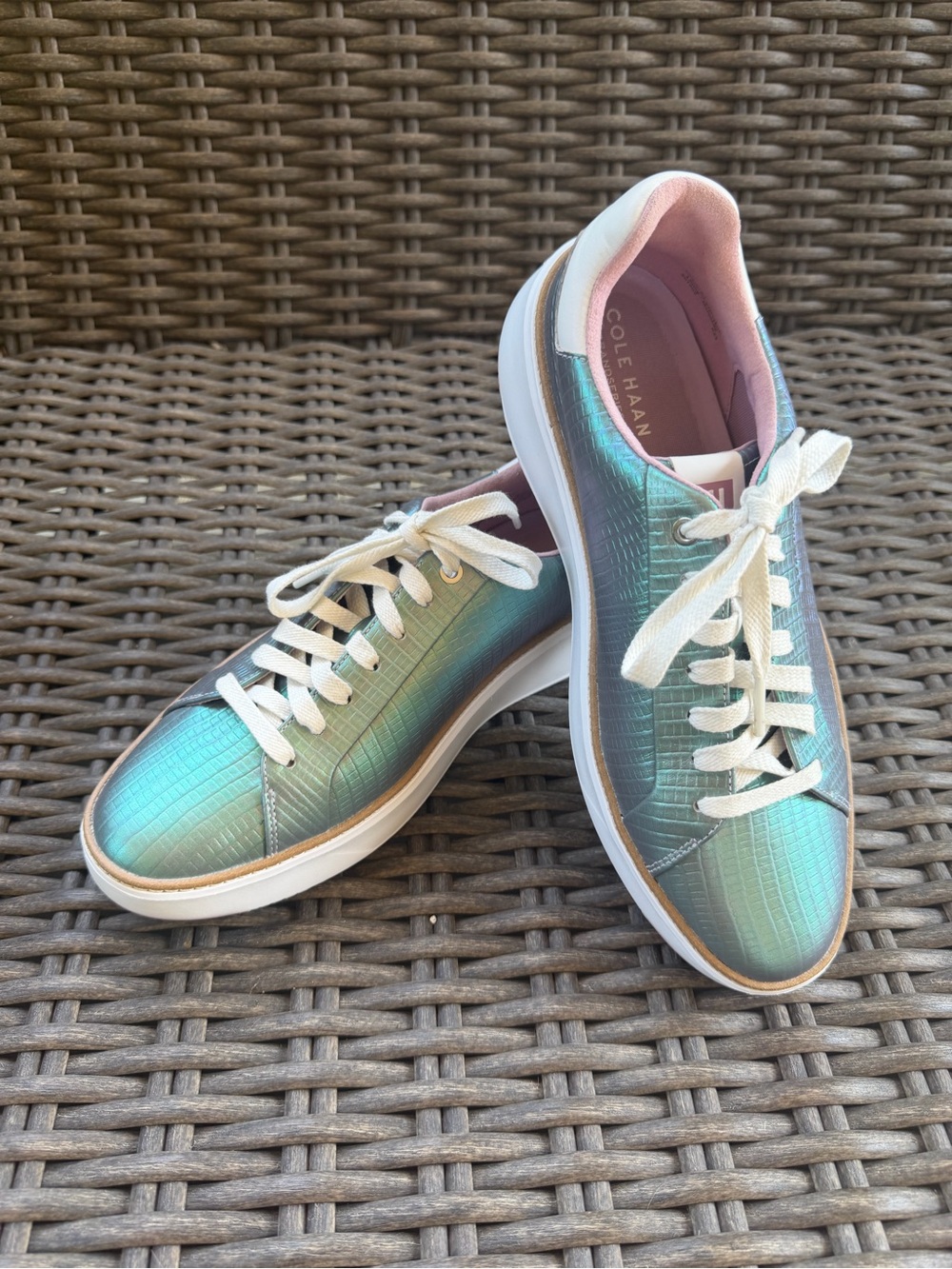 Cole Haan Women's GrandPro Topsin Holographic Teal-Green Sneakers size 10